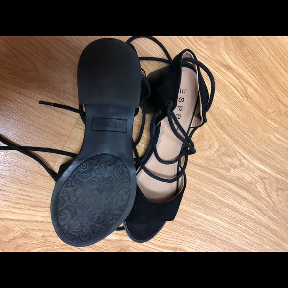 Sandals - Picture 2 of 3